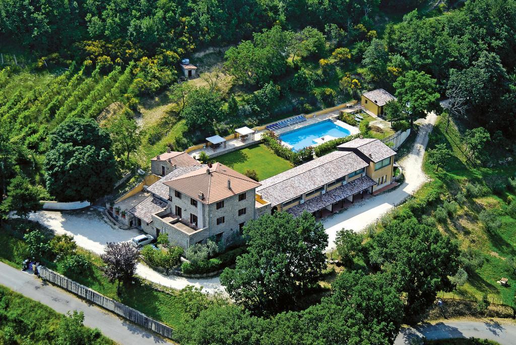 Le Torracce Agriturismo Olistico Hotel Valfabbrica Buitenkant foto