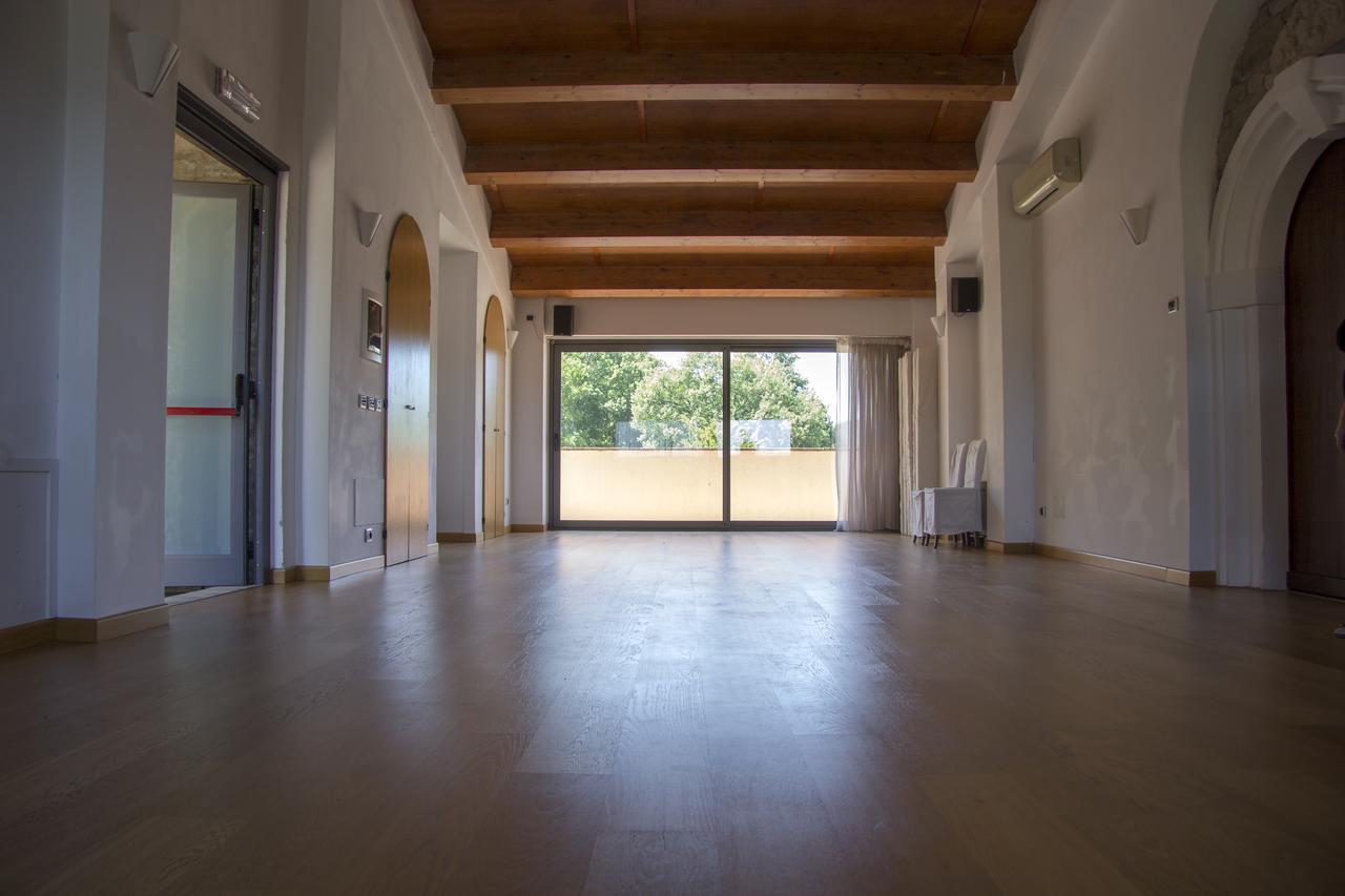 Le Torracce Agriturismo Olistico Hotel Valfabbrica Buitenkant foto